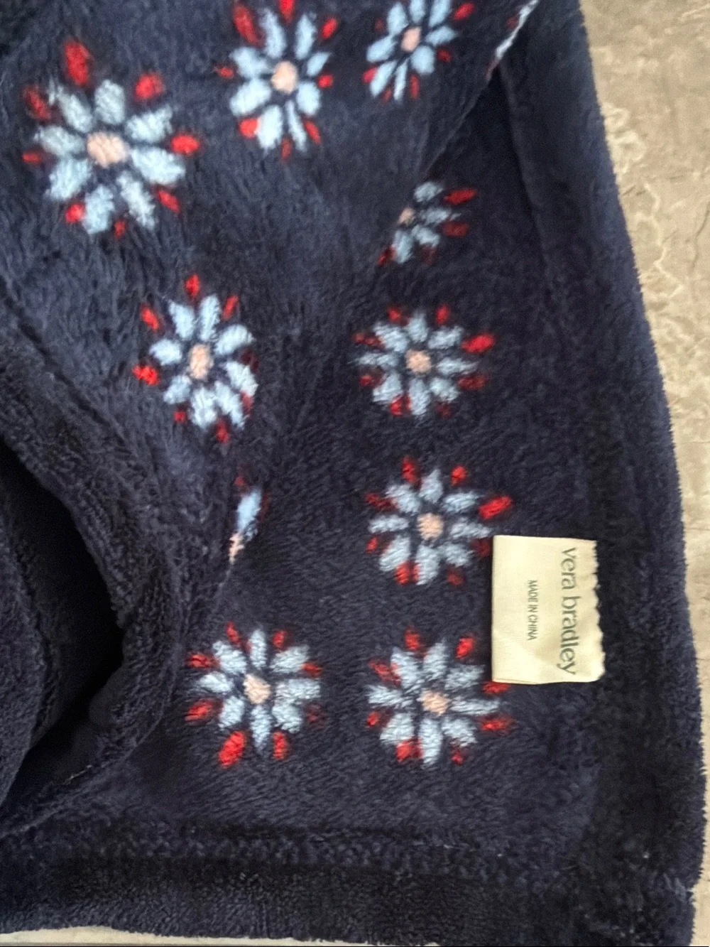 VERA BRADLEY Holiday Tree Pattern Navy Throw Blanket